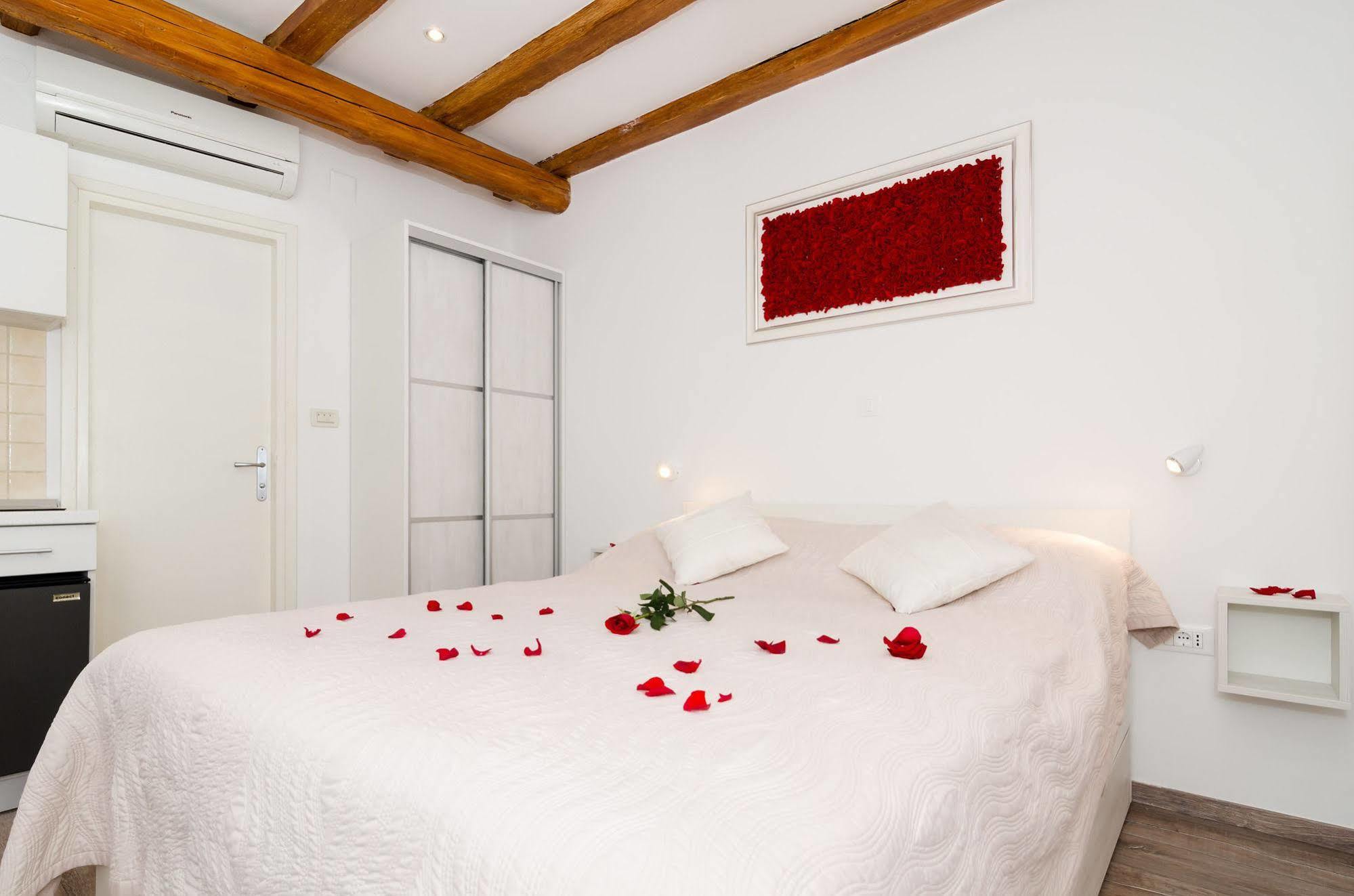 Apartments Raic Dubrovnik Ngoại thất bức ảnh