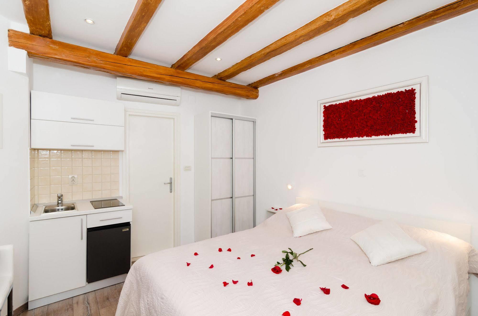 Apartments Raic Dubrovnik Ngoại thất bức ảnh